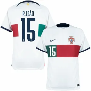 Le maillot de l'équipe away de la Coupe du monde FIFA 2022 du Portugal de Rafael Leão - Blanc