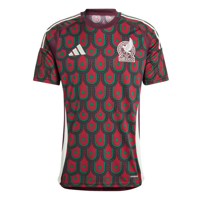 Das Heimtrikot von Mexiko 2024/25, Fan-Version, rot.