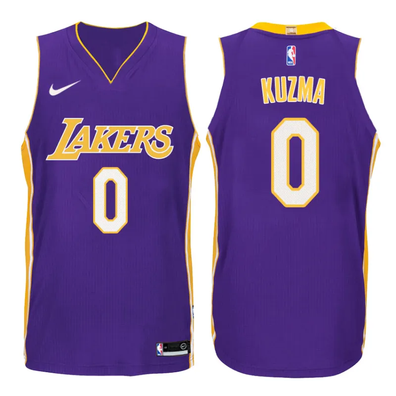 Kyle Kuzma, Los Angeles Lakers, Viola