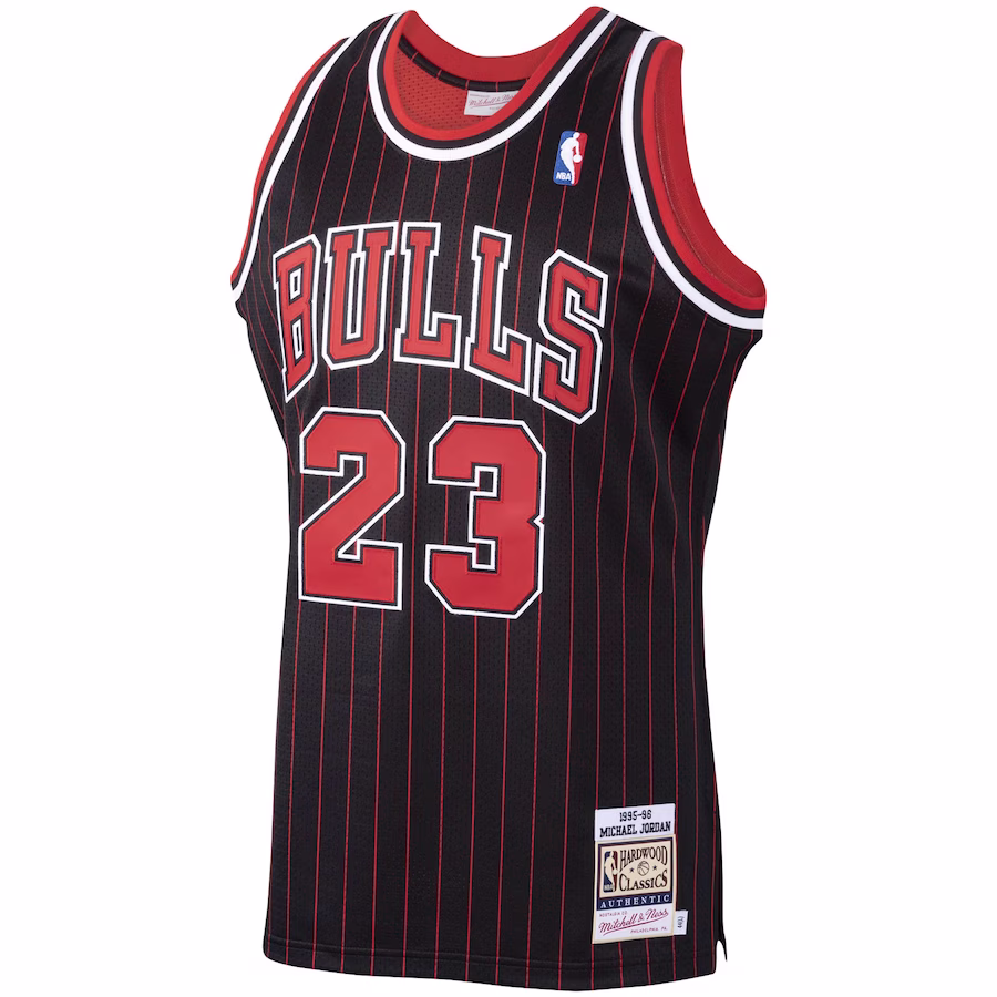 Michael Jordan Camiseta de los Hardwood Classics 1995/96 de los Chicago Bulls Mitchell & Ness - Negro