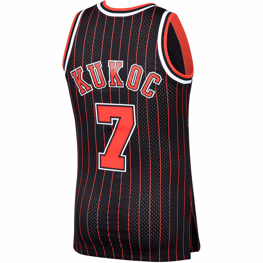 Toni Kukoč Chicago Bulls Mitchell & Ness 1995/96 Hardwood Classics Swingman Jersey - Black